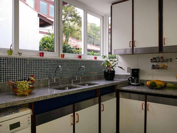 Imagem Casa com 3 Quartos à Venda, 300 m² em Itaipu - Niterói