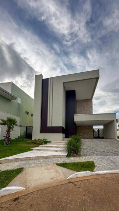 Imagem Sobrado com 4 Quartos à Venda, 440 m² em Ribeirão Do Lipa - Cuiabá Imagem Sobrado com 4 Quartos à Venda, 440 m² em Ribeirão Do Lipa - Cuiabá