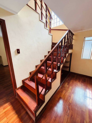 Imagem Casa com 2 Quartos à Venda, 300 m² em Santa Angela - Poços De Caldas