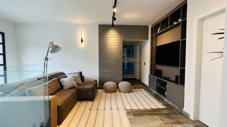 Imagem Imóvel com 4 Quartos à Venda, em Riviera - Bertioga Imagem Imóvel com 4 Quartos à Venda, em Riviera - Bertioga