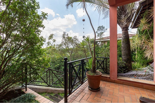 Imagem Casa com 4 Quartos à Venda, 291 m² em Jardim Indaiá - Embu Das Artes Imagem Casa com 4 Quartos à Venda, 291 m² em Jardim Indaiá - Embu Das Artes