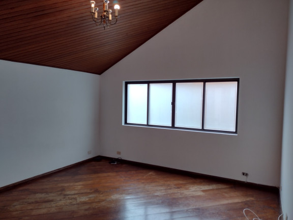 Imagem Casa com 2 Quartos para Alugar, 360 m² em Alphaville - Santana De Parnaíba
