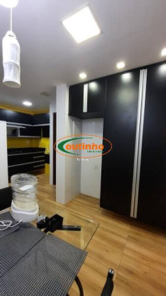 Imagem Apartamento com 2 Quartos à Venda, 70 m² em Maracanã - Rio De Janeiro Imagem Apartamento com 2 Quartos à Venda, 70 m² em Maracanã - Rio De Janeiro