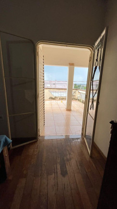 Imagem Casa com 4 Quartos à Venda, 302 m² Imagem Casa com 4 Quartos à Venda, 302 m²