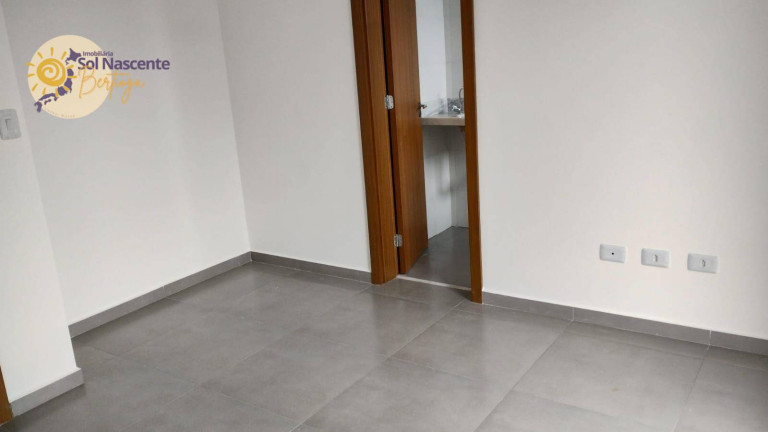Imagem Sobrado com 2 Quartos à Venda, 92 m² em Centro - Bertioga