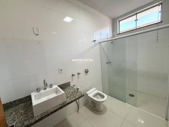Imagem Casa com 3 Quartos à Venda, 312 m² Imagem Casa com 3 Quartos à Venda, 312 m²