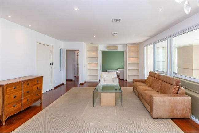 Imagem Apartamento com 3 Quartos à Venda, 181 m² em Moema - São Paulo Imagem Apartamento com 3 Quartos à Venda, 181 m² em Moema - São Paulo