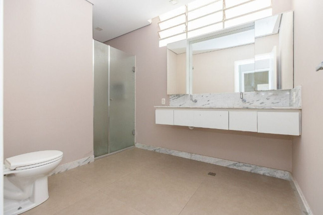 Imagem Casa com 3 Quartos à Venda, 225 m² em Brooklin - São Paulo Imagem Casa com 3 Quartos à Venda, 225 m² em Brooklin - São Paulo