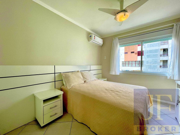 Imagem Apartamento com 1 Quarto para Temporada, 40 m² em Canasvieiras - Florianópolis Imagem Apartamento com 1 Quarto para Temporada, 40 m² em Canasvieiras - Florianópolis