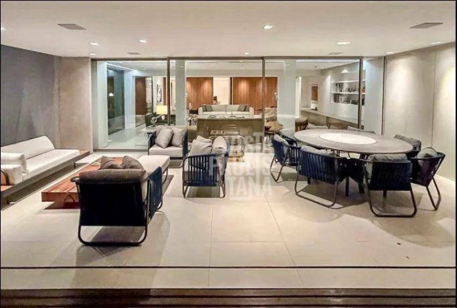 Imagem Casa com 5 Quartos à Venda, 700 m² em Brooklin - São Paulo Imagem Casa com 5 Quartos à Venda, 700 m² em Brooklin - São Paulo