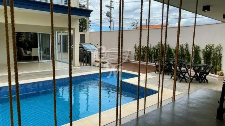 Imagem Casa com 3 Quartos à Venda, 175 m² em Parque Residencial Paraíso - Itupeva