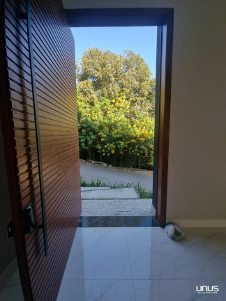 Imagem Casa com 3 Quartos à Venda, 468 m² em Pedra Branca - Palhoça Imagem Casa com 3 Quartos à Venda, 468 m² em Pedra Branca - Palhoça