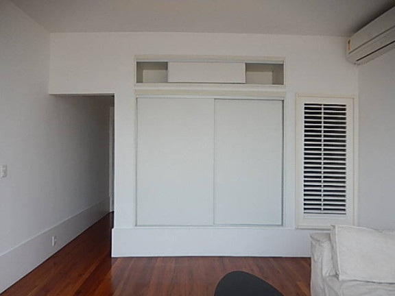 Imagem Apartamento com 3 Quartos à Venda, 215 m² em Ipanema - Rio De Janeiro Imagem Apartamento com 3 Quartos à Venda, 215 m² em Ipanema - Rio De Janeiro