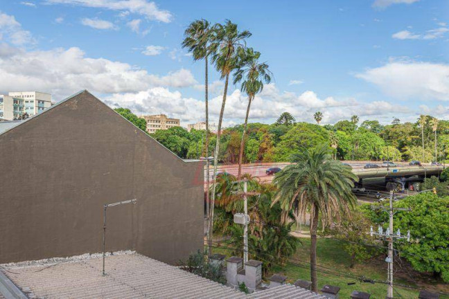 Imagem Studio com 1 Quarto para Alugar, 37 m² em Centro - Porto Alegre Imagem Studio com 1 Quarto para Alugar, 37 m² em Centro - Porto Alegre