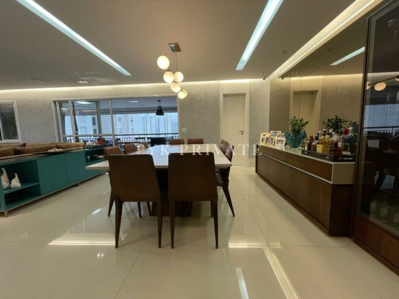 Imagem Apartamento com 3 Quartos à Venda, 168 m² em água Branca - São Paulo