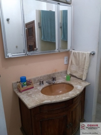 Imóvel com 2 Quartos à Venda, 72 m² em Embaré - Santos