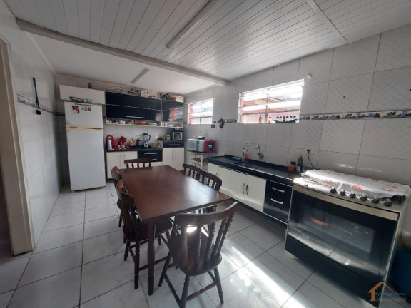 Imagem Casa com 3 Quartos à Venda, 240 m² em Centro - Ubatuba Imagem Casa com 3 Quartos à Venda, 240 m² em Centro - Ubatuba