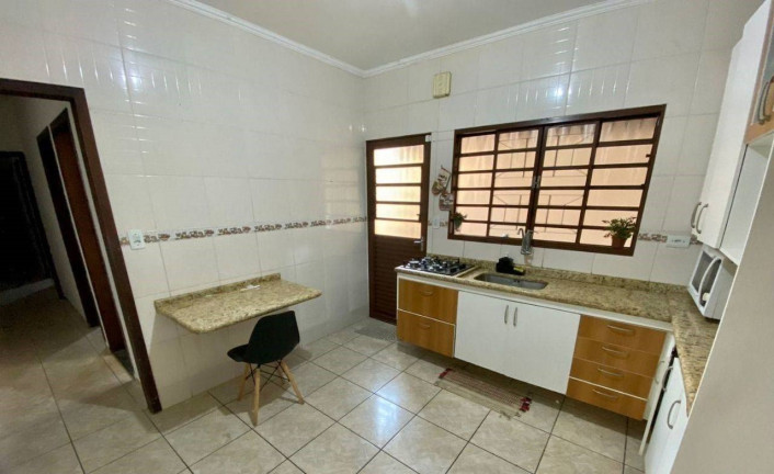 Imagem Casa com 3 Quartos à Venda, 100 m² em Parque Senhor Do Bonfim - Taubaté Imagem Casa com 3 Quartos à Venda, 100 m² em Parque Senhor Do Bonfim - Taubaté