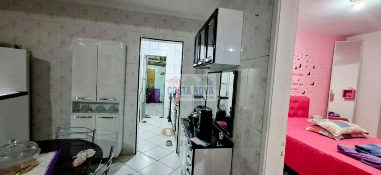 Imagem Casa com 1 Quarto à Venda, 80 m² Imagem Casa com 1 Quarto à Venda, 80 m²