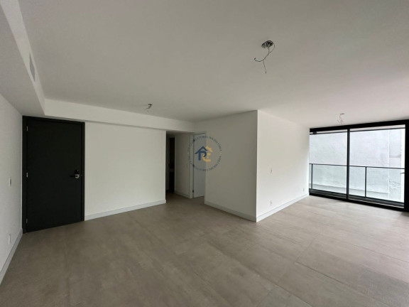 Imagem Apartamento com 4 Quartos à Venda, 183 m² em Lagoa - Rio De Janeiro Imagem Apartamento com 4 Quartos à Venda, 183 m² em Lagoa - Rio De Janeiro