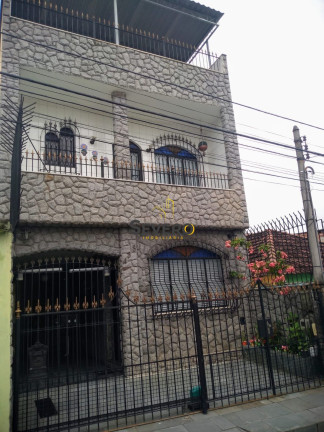 Imagem Casa com 3 Quartos à Venda, 260 m² em Camarão - São Gonçalo Imagem Casa com 3 Quartos à Venda, 260 m² em Camarão - São Gonçalo