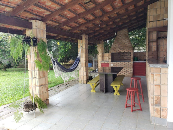 Casa com 2 Quartos para Alugar ou Temporada, 120 m² em Indaiá - Caraguatatuba