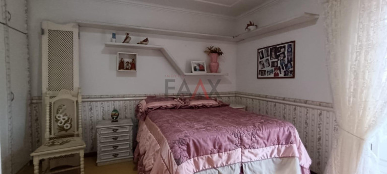 Imagem Casa com 5 Quartos à Venda, 470 m² em Bonsucesso - Guarapuava Imagem Casa com 5 Quartos à Venda, 470 m² em Bonsucesso - Guarapuava
