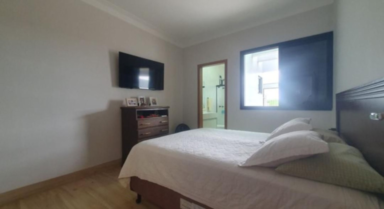 Imagem Casa com 3 Quartos à Venda, 136 m² em Bom Jardim - Maringa Imagem Casa com 3 Quartos à Venda, 136 m² em Bom Jardim - Maringa