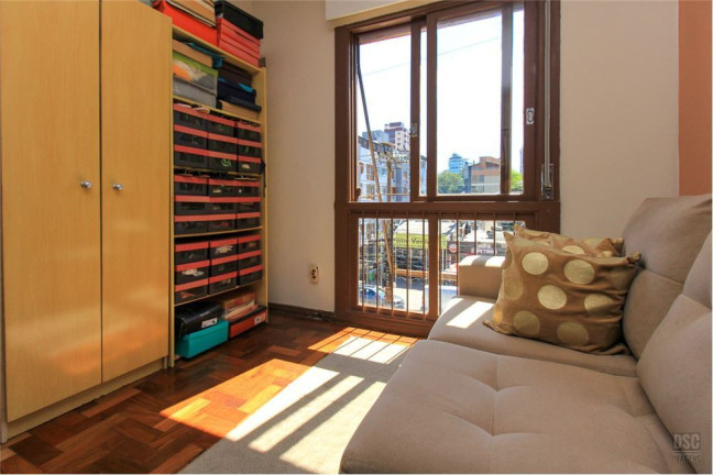 Imagem Apartamento com 3 Quartos à Venda, 157 m² em Petrópolis - Porto Alegre Imagem Apartamento com 3 Quartos à Venda, 157 m² em Petrópolis - Porto Alegre