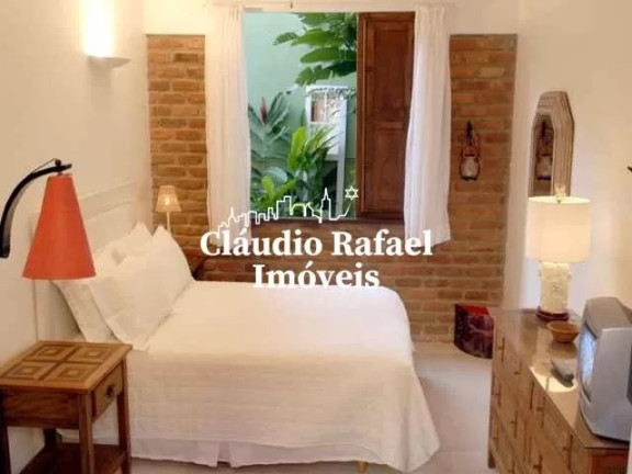 Imagem Casa com 7 Quartos à Venda, 454 m² em Ferradura - Armação Dos Búzios Imagem Casa com 7 Quartos à Venda, 454 m² em Ferradura - Armação Dos Búzios