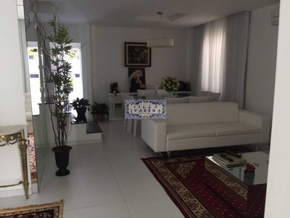 Imagem Imóvel com 4 Quartos à Venda, 260 m² em Freguesia (jacarepaguá) - Rio De Janeiro Imagem Imóvel com 4 Quartos à Venda, 260 m² em Freguesia (jacarepaguá) - Rio De Janeiro