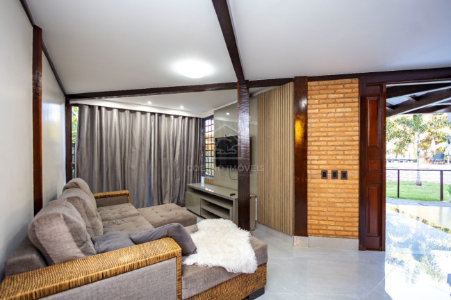 Imagem Casa com 3 Quartos à Venda, 515 m² em Park Way - Brasília