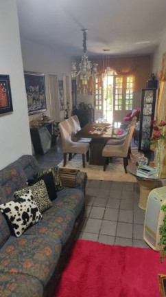 Imagem Casa com 4 Quartos à Venda, 260 m² em Tamarineira - Recife Imagem Casa com 4 Quartos à Venda, 260 m² em Tamarineira - Recife
