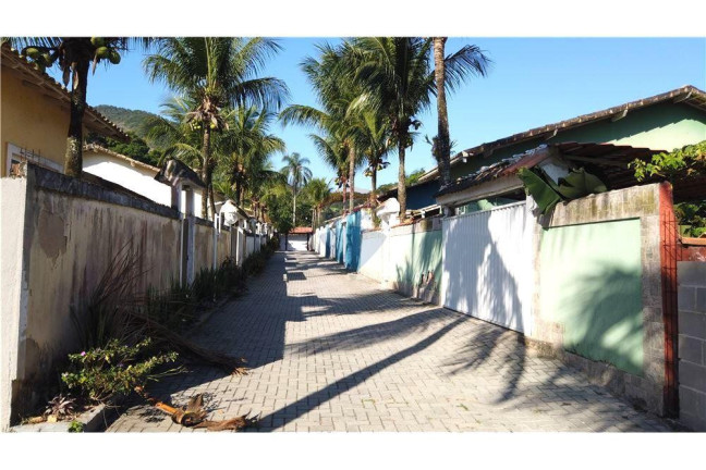 Imagem Casa de Condomínio com 2 Quartos à Venda, 72 m² em Itaipuaçu - Maricá