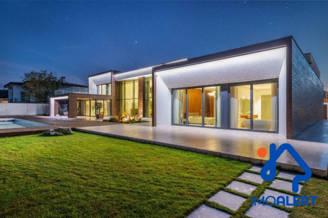 Imagem Casa com 2 Quartos à Venda, em Vila Luiza - Passo Fundo Imagem Casa com 2 Quartos à Venda, em Vila Luiza - Passo Fundo
