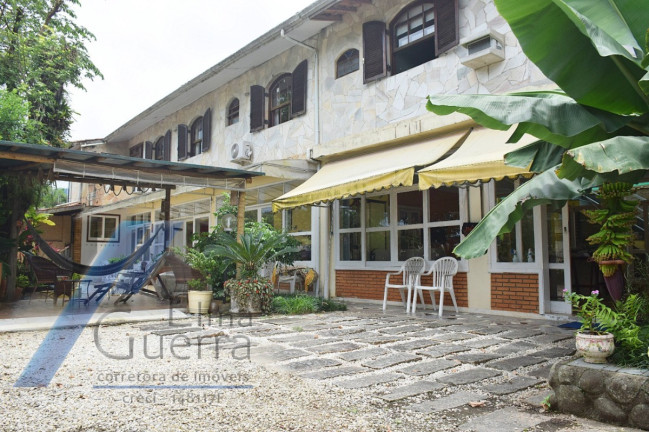 Imagem Casa com 9 Quartos à Venda, 600 m² em Jardim Samambaia - Ubatuba