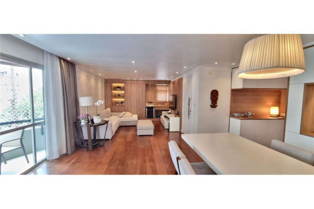 Apartamento com 4 Quartos à Venda, 138 m² em Aclimação - São Paulo