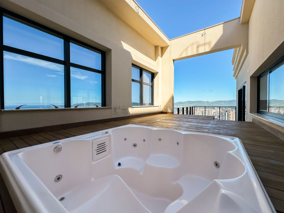 Imagem Cobertura com 5 Quartos à Venda, 460 m² em Castelo Branco - Itapema Imagem Cobertura com 5 Quartos à Venda, 460 m² em Castelo Branco - Itapema