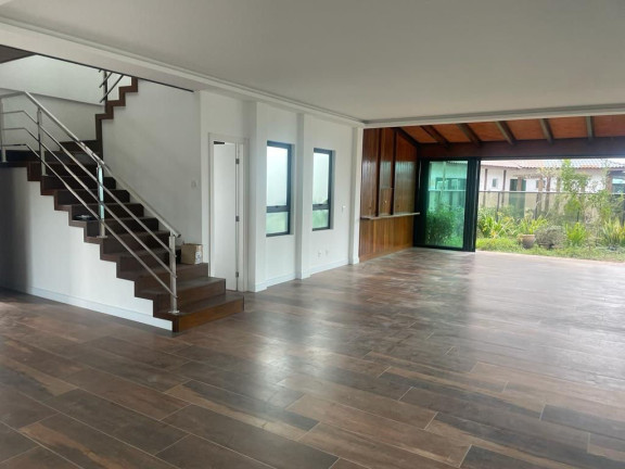 Imagem Casa com 3 Quartos à Venda, 360 m² em Ressacada - Itajaí Imagem Casa com 3 Quartos à Venda, 360 m² em Ressacada - Itajaí