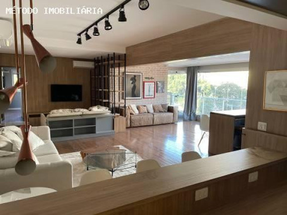Imagem Imóvel com 2 Quartos à Venda, 121 m² em Pinheiros - São Paulo Imagem Imóvel com 2 Quartos à Venda, 121 m² em Pinheiros - São Paulo