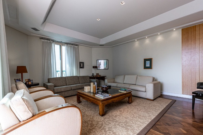 Imagem Imóvel com 5 Quartos à Venda, 616 m² em Vila Nova Conceição - São Paulo Imagem Imóvel com 5 Quartos à Venda, 616 m² em Vila Nova Conceição - São Paulo