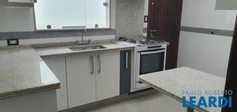 Imagem Casa com 3 Quartos à Venda, 232 m² em Jardim Bela Vista - Santo André Imagem Casa com 3 Quartos à Venda, 232 m² em Jardim Bela Vista - Santo André