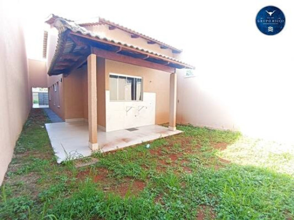 Imagem Casa com 3 Quartos à Venda, 105 m² em Jardim Mariliza - Goiânia Imagem Casa com 3 Quartos à Venda, 105 m² em Jardim Mariliza - Goiânia
