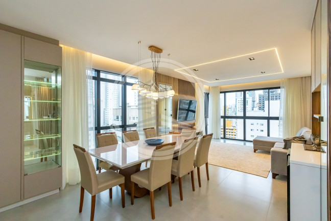 Imagem Apartamento com 3 Quartos à Venda, 127 m² em Pioneiros - Balneário Camboriú Imagem Apartamento com 3 Quartos à Venda, 127 m² em Pioneiros - Balneário Camboriú