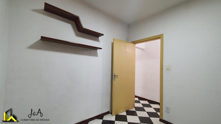 Imagem Casa com 2 Quartos à Venda, 220 m² em Jardim Das Flores - Osasco Imagem Casa com 2 Quartos à Venda, 220 m² em Jardim Das Flores - Osasco
