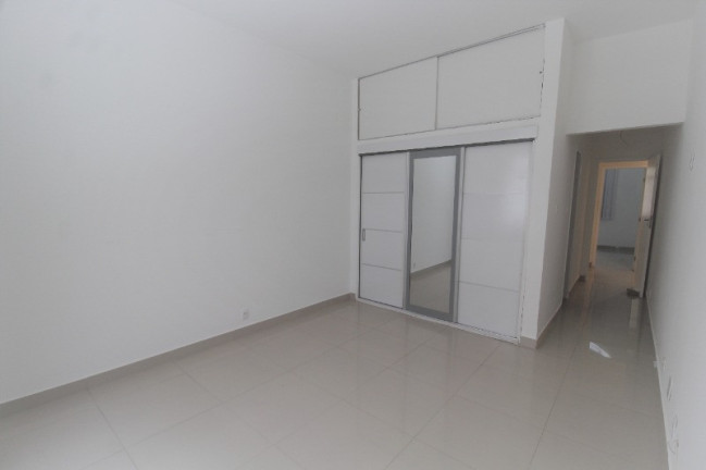 Imagem Apartamento com 3 Quartos para Alugar, 140 m² em Ipanema - Rio De Janeiro Imagem Apartamento com 3 Quartos para Alugar, 140 m² em Ipanema - Rio De Janeiro
