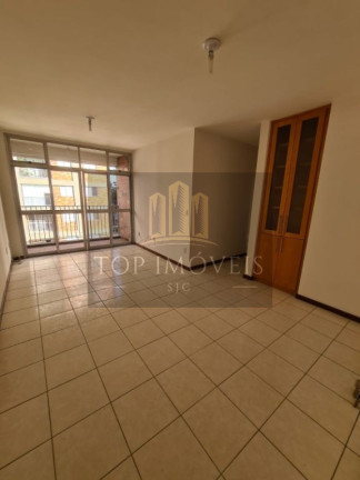 Apartamento com 2 Quartos à Venda, 83 m² em Centro - São José Dos Campos