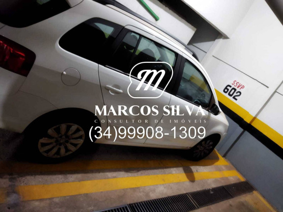 Imagem Apartamento com 3 Quartos à Venda, 112 m² em Centro - Uberlândia Imagem Apartamento com 3 Quartos à Venda, 112 m² em Centro - Uberlândia
