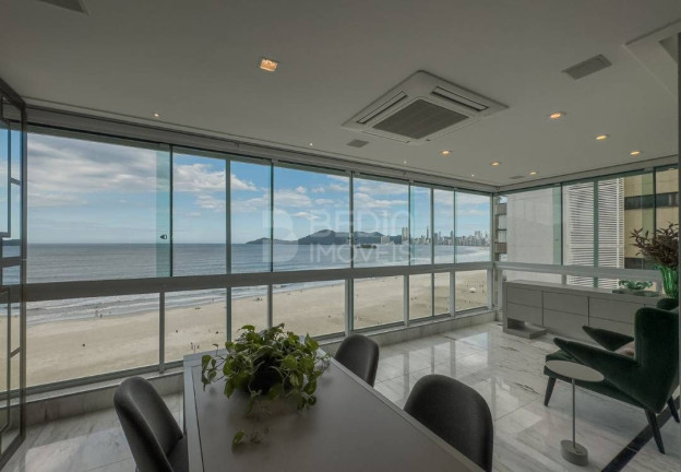 Apartamento com 3 Quartos à Venda, 317 m² em Centro - Balneário Camboriú