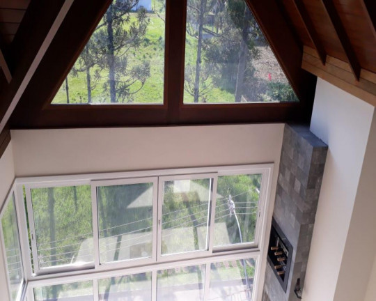 Imagem Imóvel com 3 Quartos à Venda, 217 m² em Pousada Da Neve - Nova Petrópolis Imagem Imóvel com 3 Quartos à Venda, 217 m² em Pousada Da Neve - Nova Petrópolis